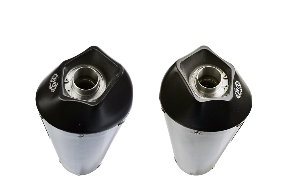 GPR Aprilia Shiver 900 2017-2020 GPE Ann. titanium Coppia silenziatori racing A.69.RACE.GPAN.TO GPR Aprilia Shiver 900 2017-2020 GPE Ann. titanium Coppia silenziatori racing A.69.RACE.GPAN.TO - immagine 3